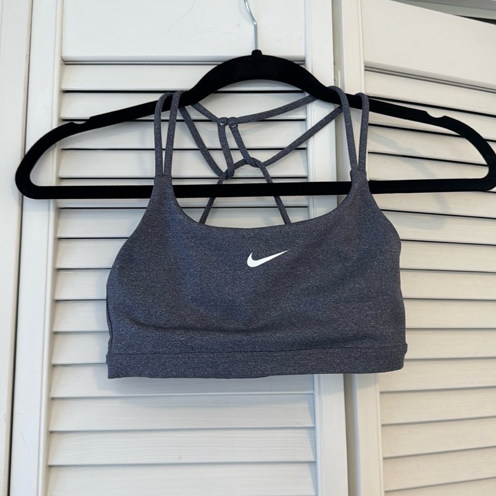 Nike dry fit strappy sports bra